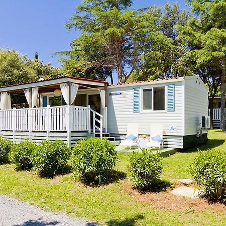 Quality Mobile Homes In Camping Kazela Medulin Exterior foto