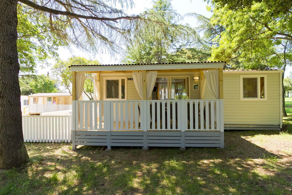 Quality Mobile Homes In Camping Kazela Medulin Exterior foto